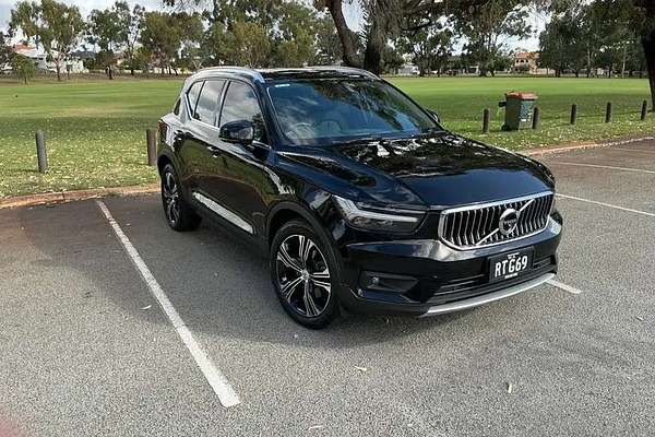 2020 Volvo XC40 T4 Inscription