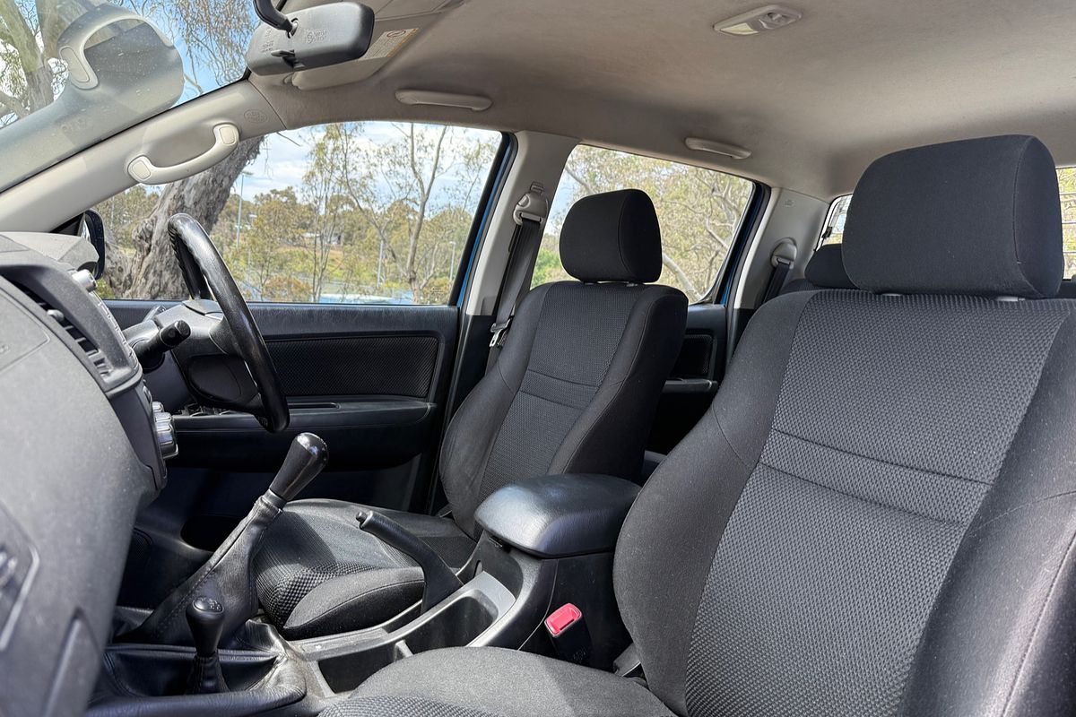 2014 Toyota Hilux SR KUN26R 4X4