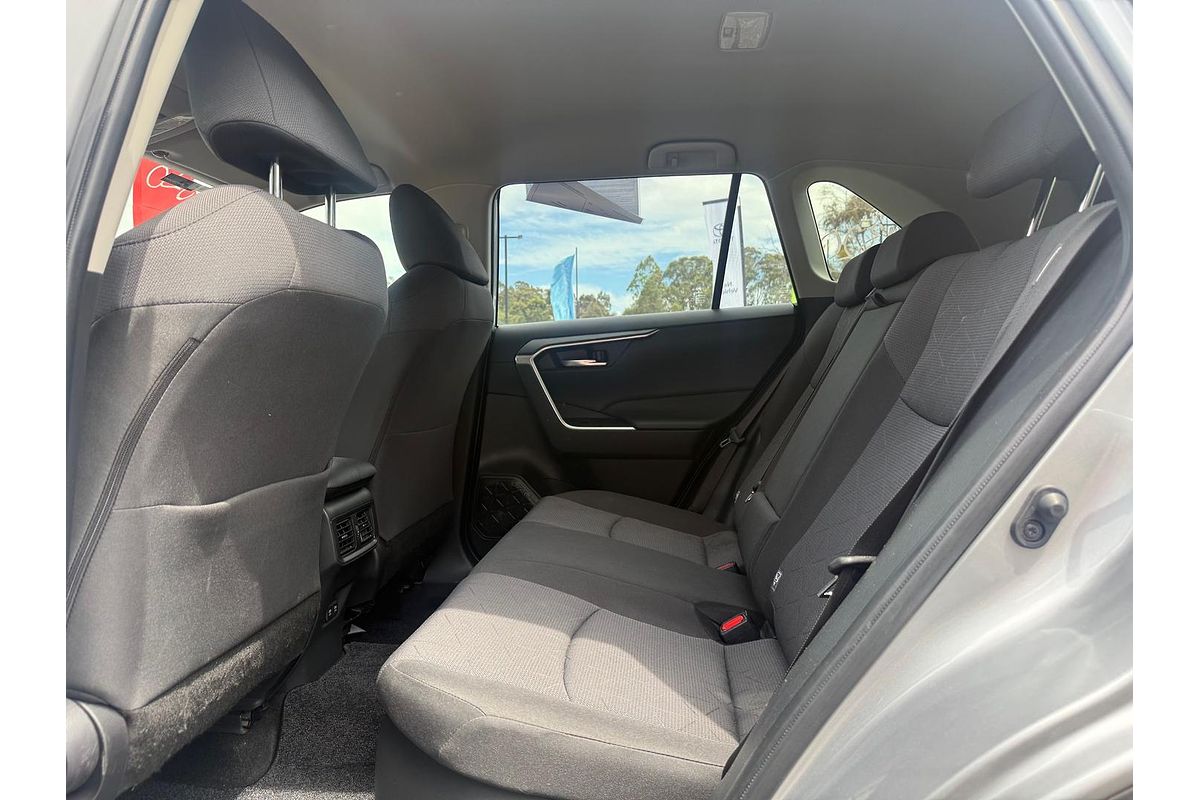 2020 Toyota RAV4 GXL AXAH52R