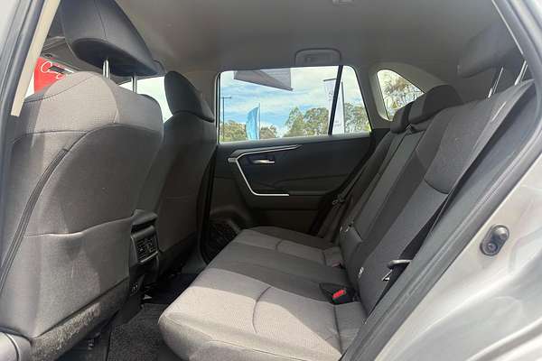 2020 Toyota RAV4 GXL AXAH52R