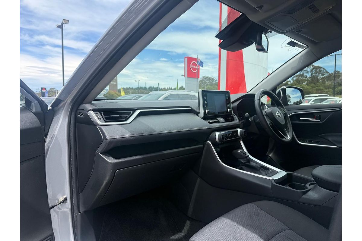 2020 Toyota RAV4 GXL AXAH52R