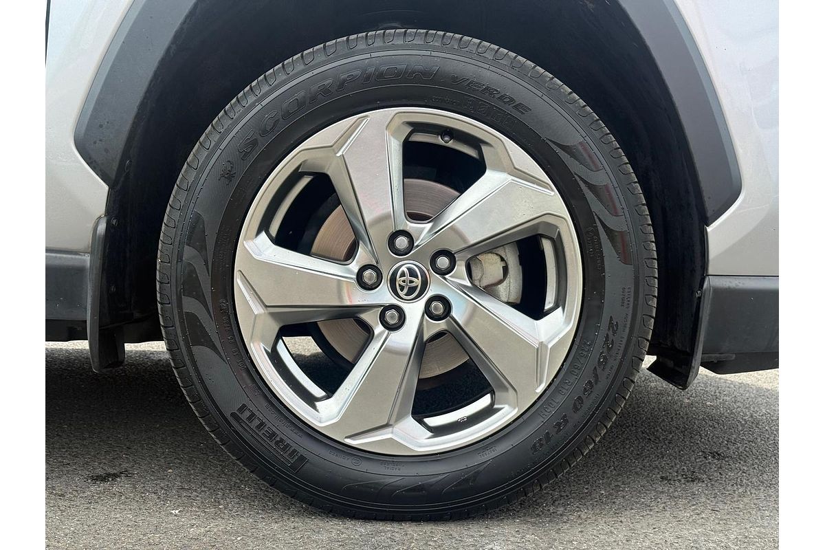 2020 Toyota RAV4 GXL AXAH52R