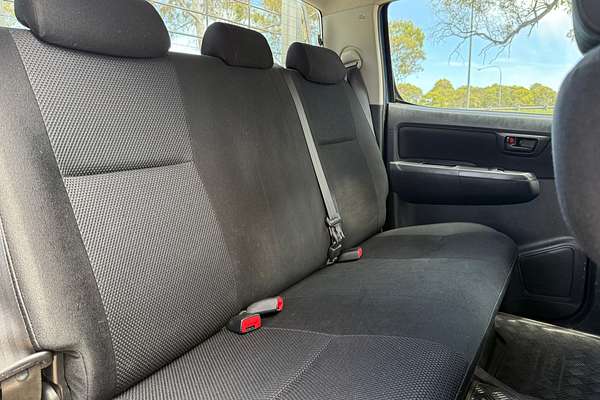 2014 Toyota Hilux SR KUN26R 4X4