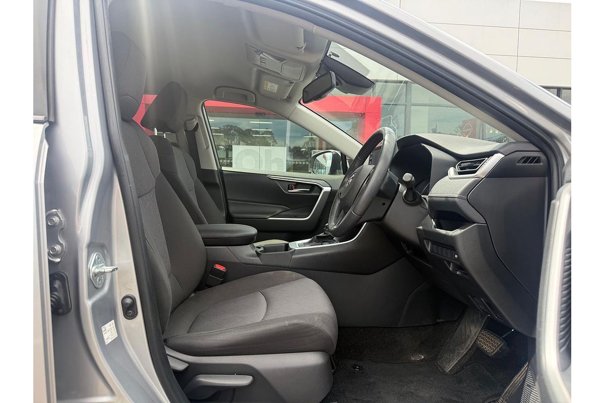 2020 Toyota RAV4 GXL AXAH52R