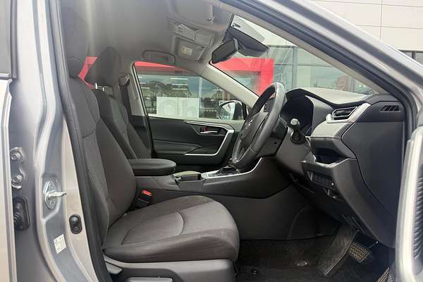 2020 Toyota RAV4 GXL AXAH52R