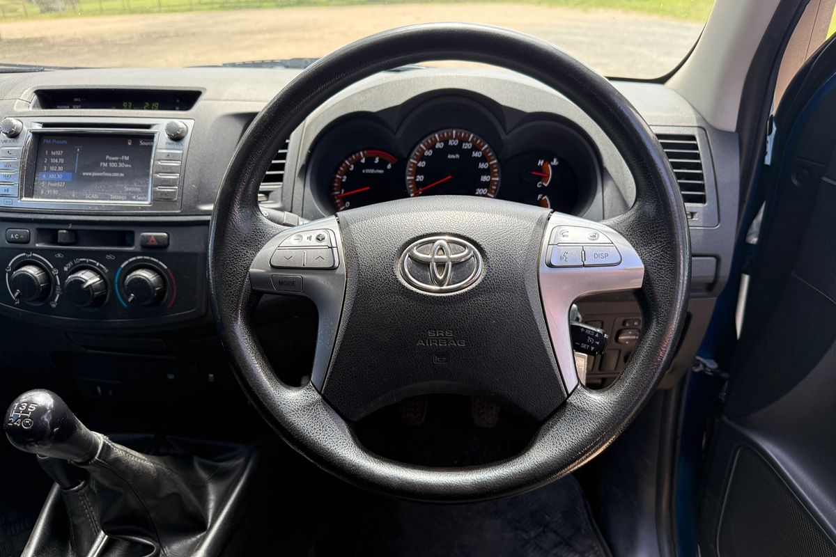 2014 Toyota Hilux SR KUN26R 4X4