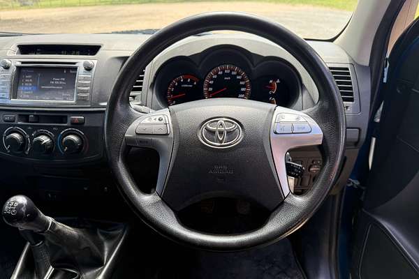 2014 Toyota Hilux SR KUN26R 4X4