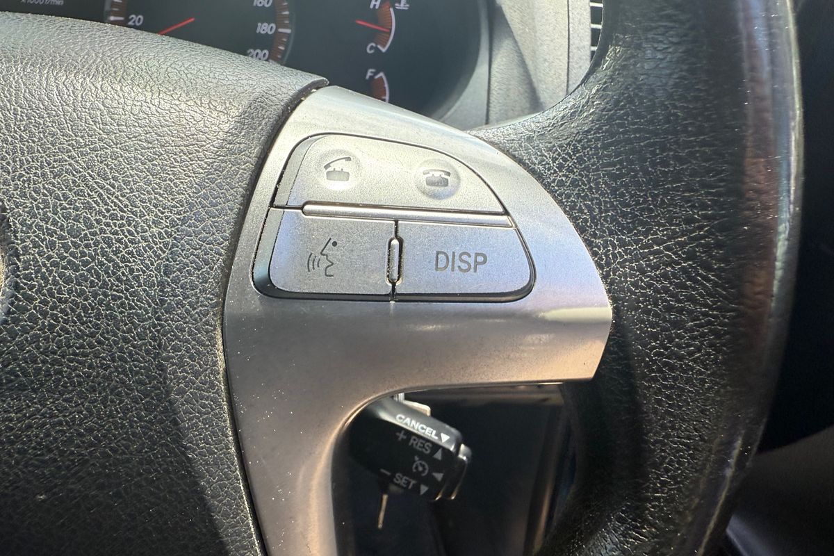 2014 Toyota Hilux SR KUN26R 4X4