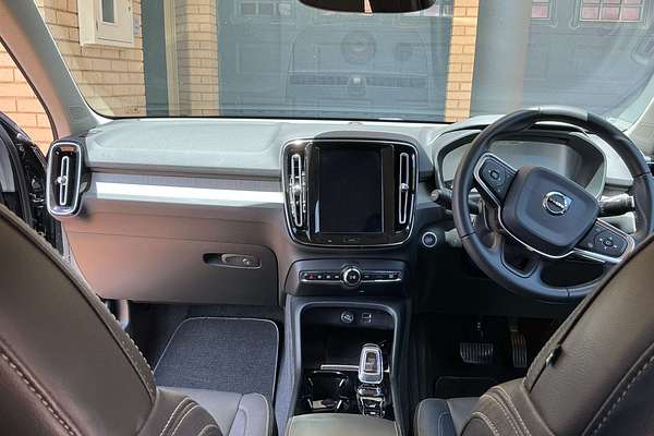 2020 Volvo XC40 T4 Inscription