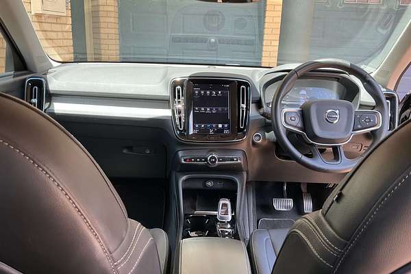 2020 Volvo XC40 T4 Inscription