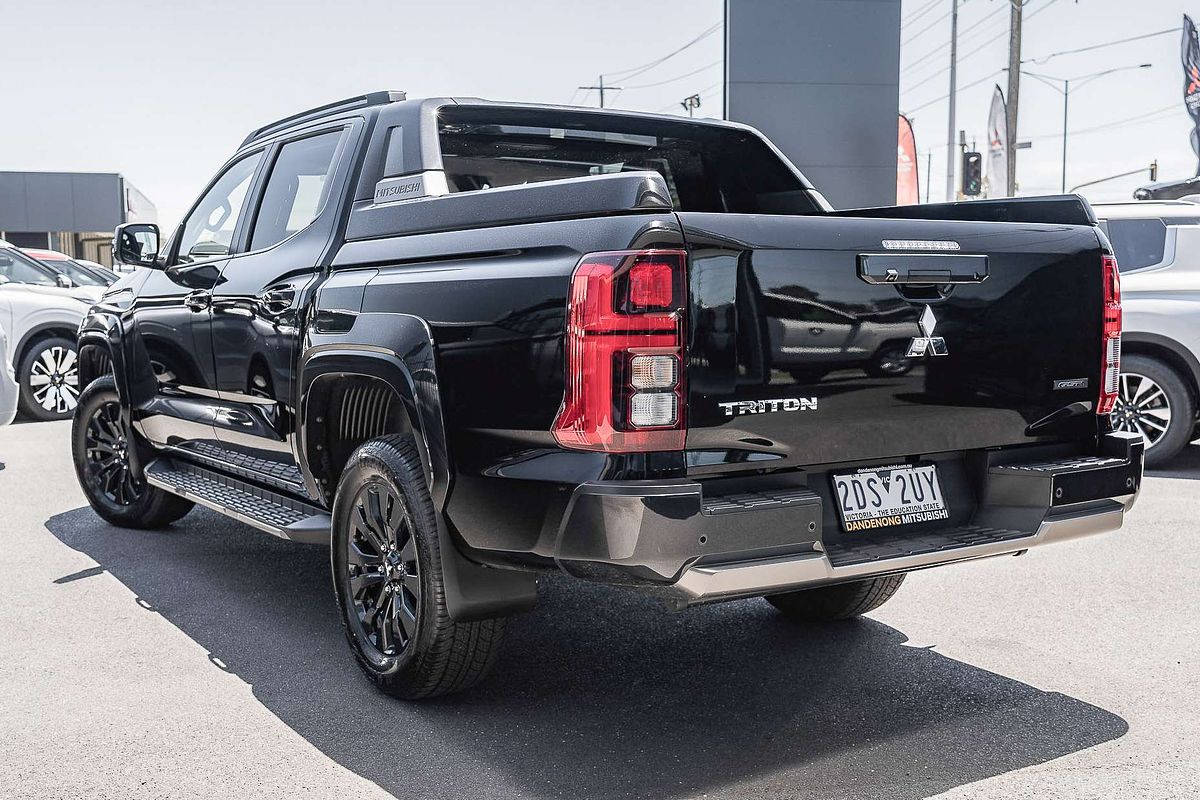 2025 Mitsubishi Triton GSR MV 4X4