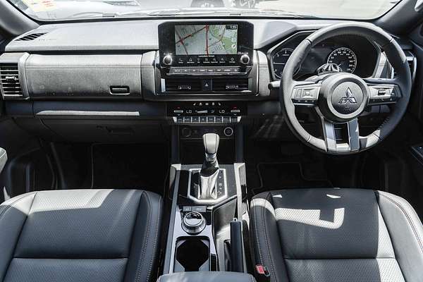 2025 Mitsubishi Triton GSR MV 4X4