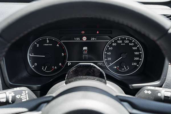 2025 Mitsubishi Triton GSR MV 4X4