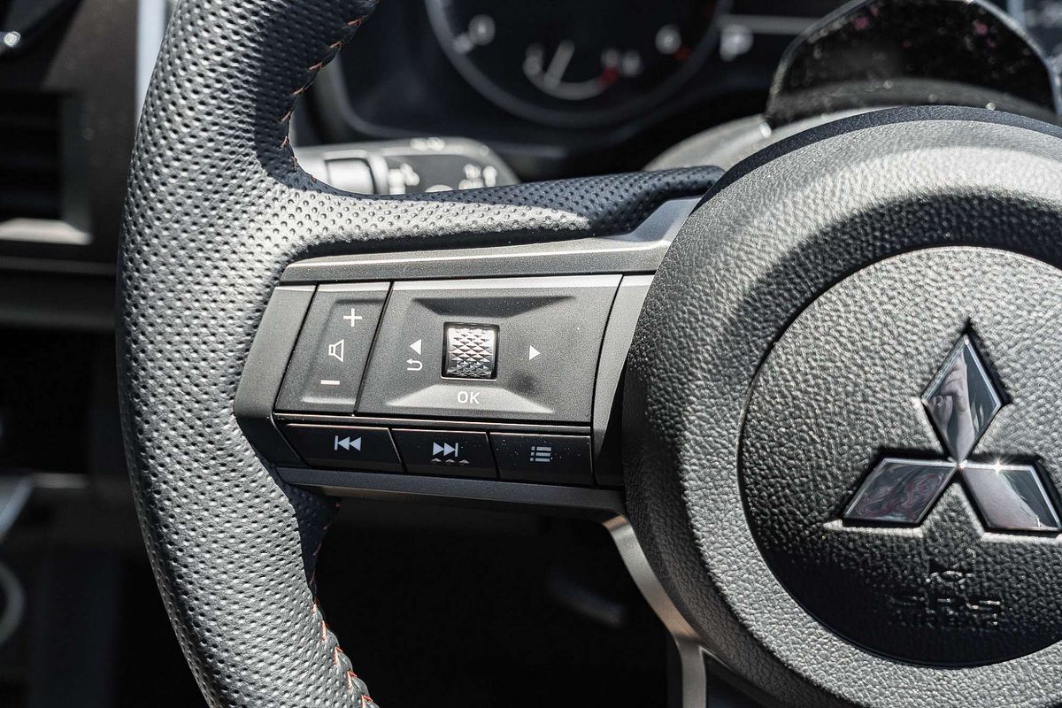 2025 Mitsubishi Triton GSR MV 4X4