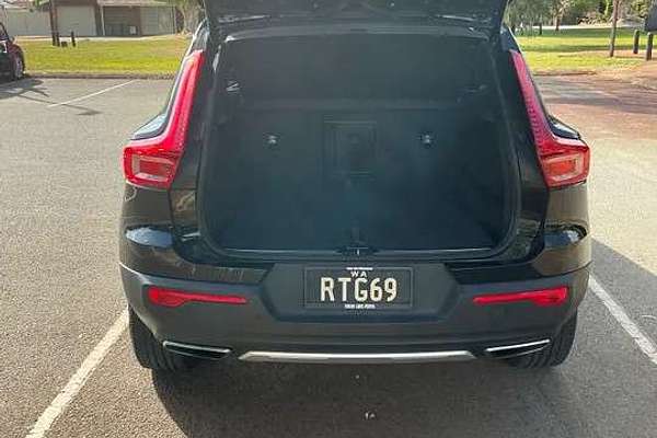 2020 Volvo XC40 T4 Inscription