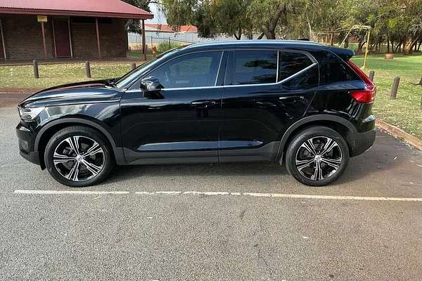 2020 Volvo XC40 T4 Inscription