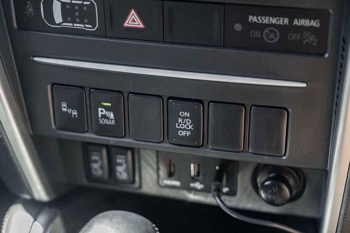 2022 Mitsubishi Triton GLS MR 4X4