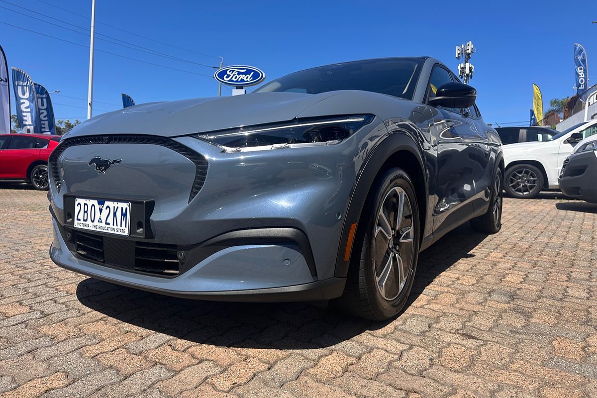 2023 Ford Mustang Mach-E Select