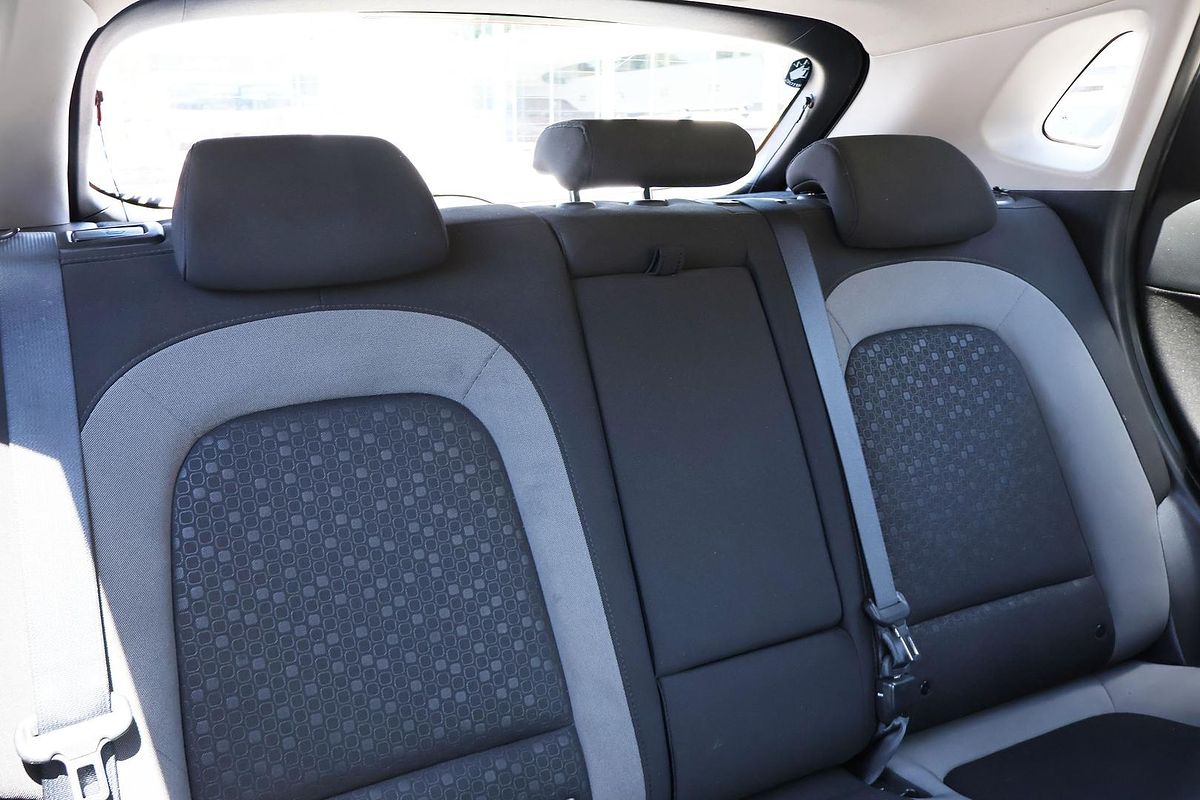 2017 Hyundai Kona Active OS