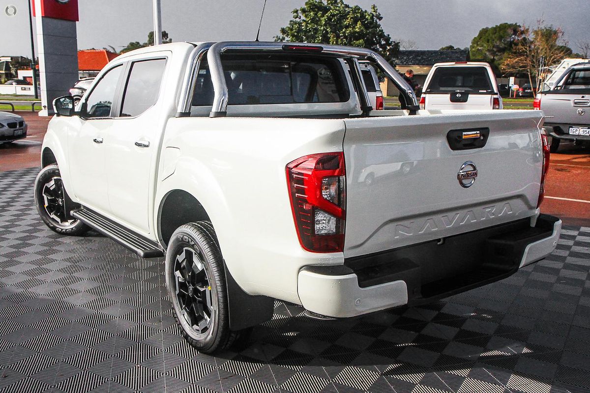 2025 Nissan Navara ST-X D23 4X4