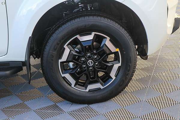 2025 Nissan Navara ST-X D23 4X4