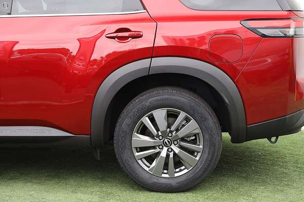 2025 Nissan Pathfinder ST-L R53