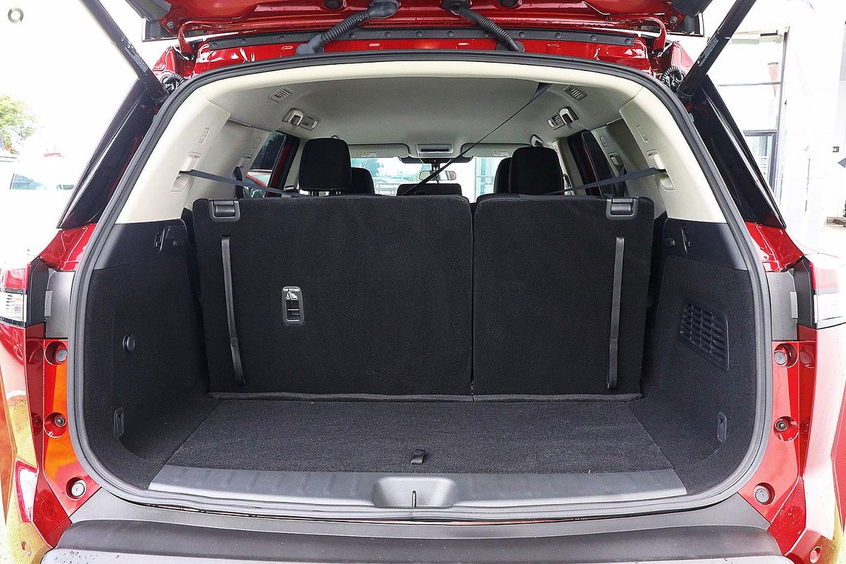 2025 Nissan Pathfinder ST-L R53