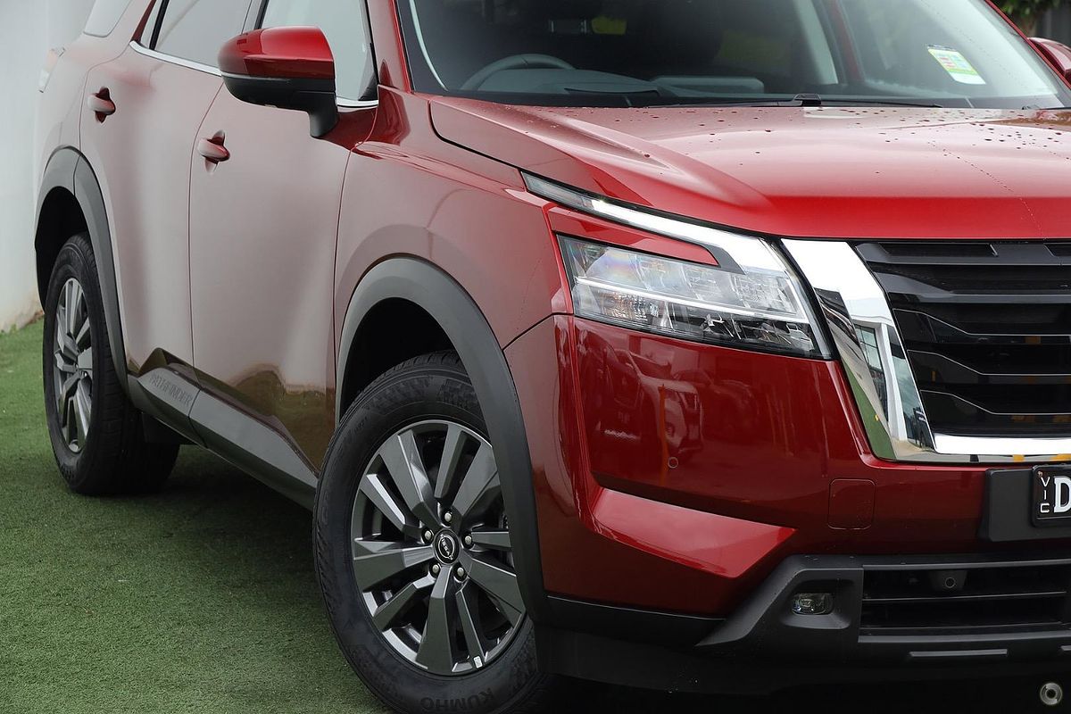 2025 Nissan Pathfinder ST-L R53