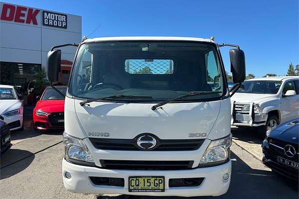 2018 Hino 300 Series 617 4x2 MWB