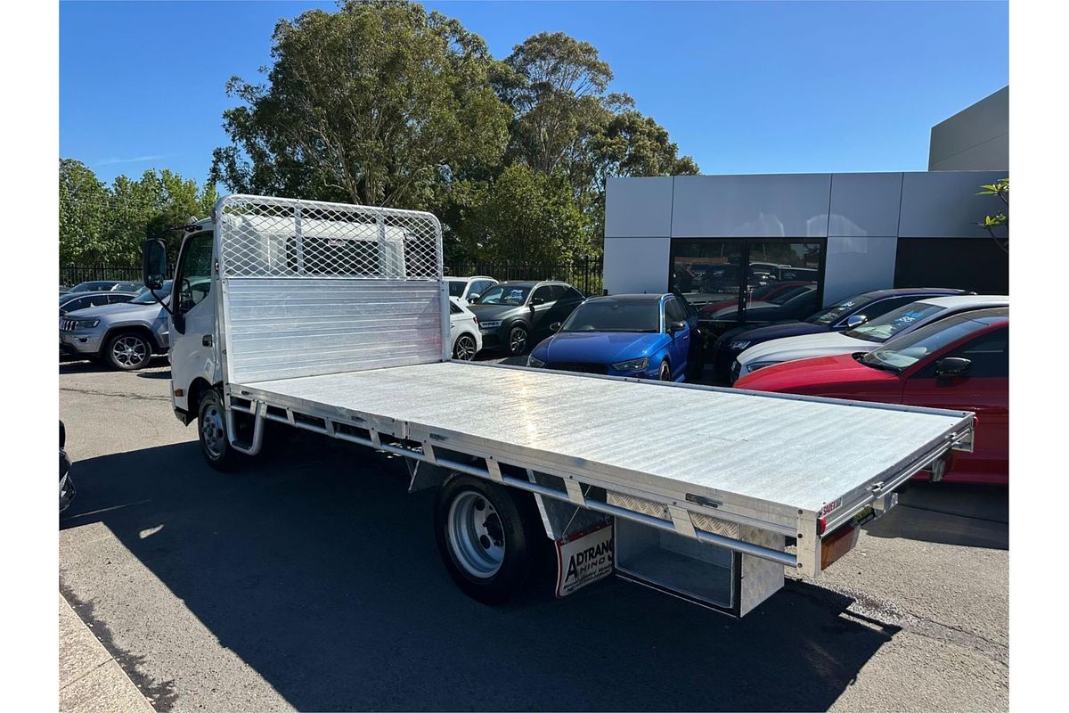 2018 Hino 300 Series 617 4x2 MWB