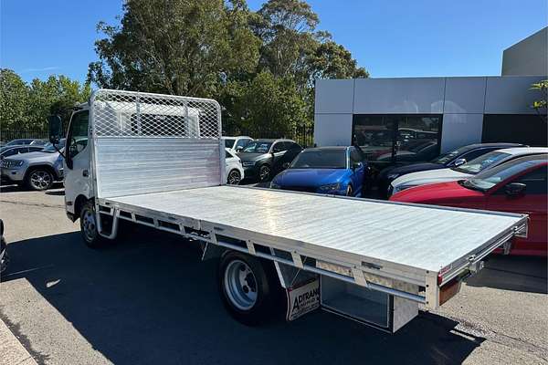 2018 Hino 300 Series 617 4x2 MWB