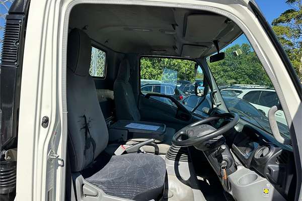 2018 Hino 300 Series 617 4x2 MWB