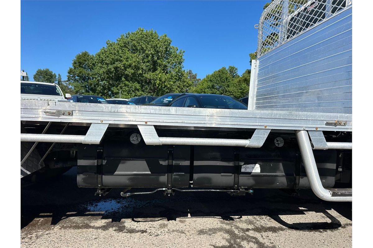 2018 Hino 300 Series 617 4x2 MWB