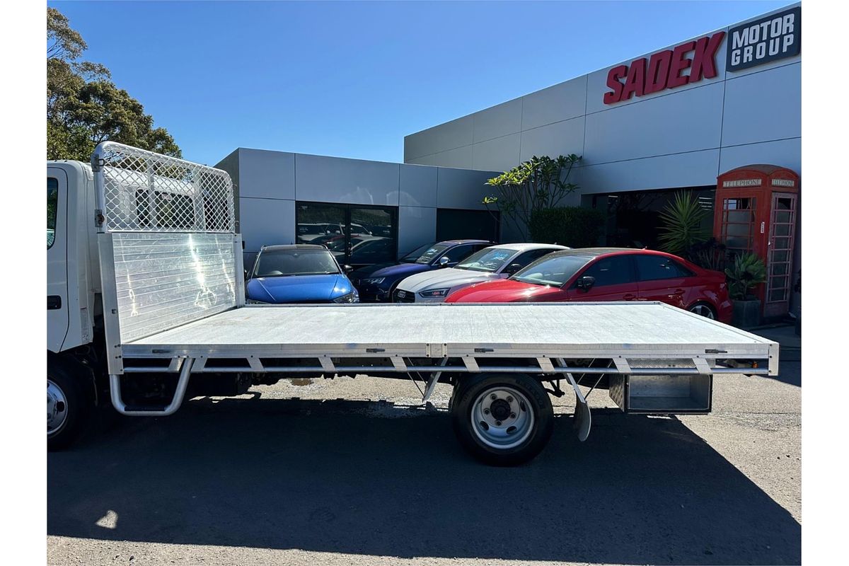 2018 Hino 300 Series 617 4x2 MWB