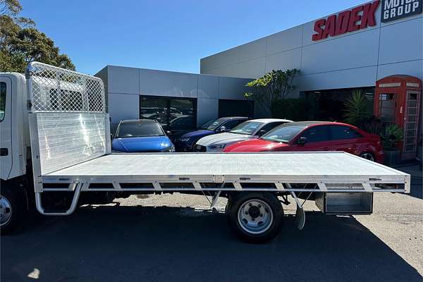 2018 Hino 300 Series 617 4x2 MWB