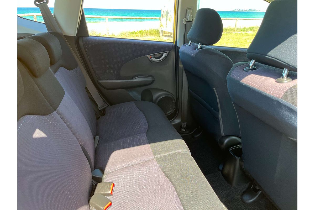 2010 Honda Jazz VTi GE