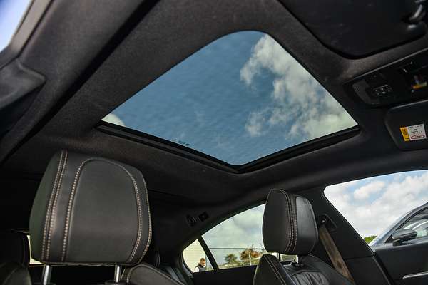 2022 Peugeot 508 GT R8