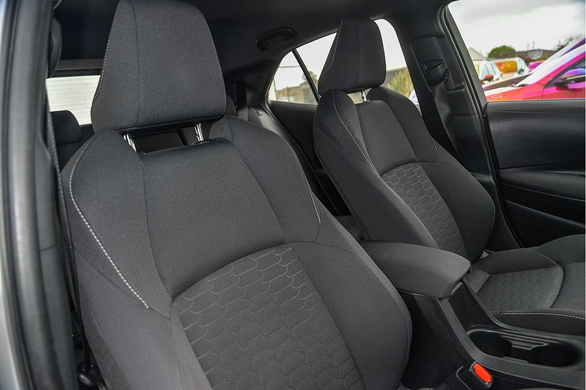 2018 Toyota Corolla Ascent Sport Hybrid ZWE211R