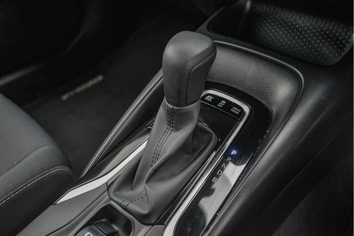 2018 Toyota Corolla Ascent Sport Hybrid ZWE211R