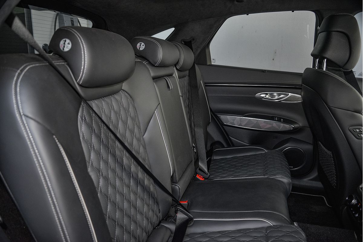 2023 Genesis GV70 3.5T AWD Sport JK.V2