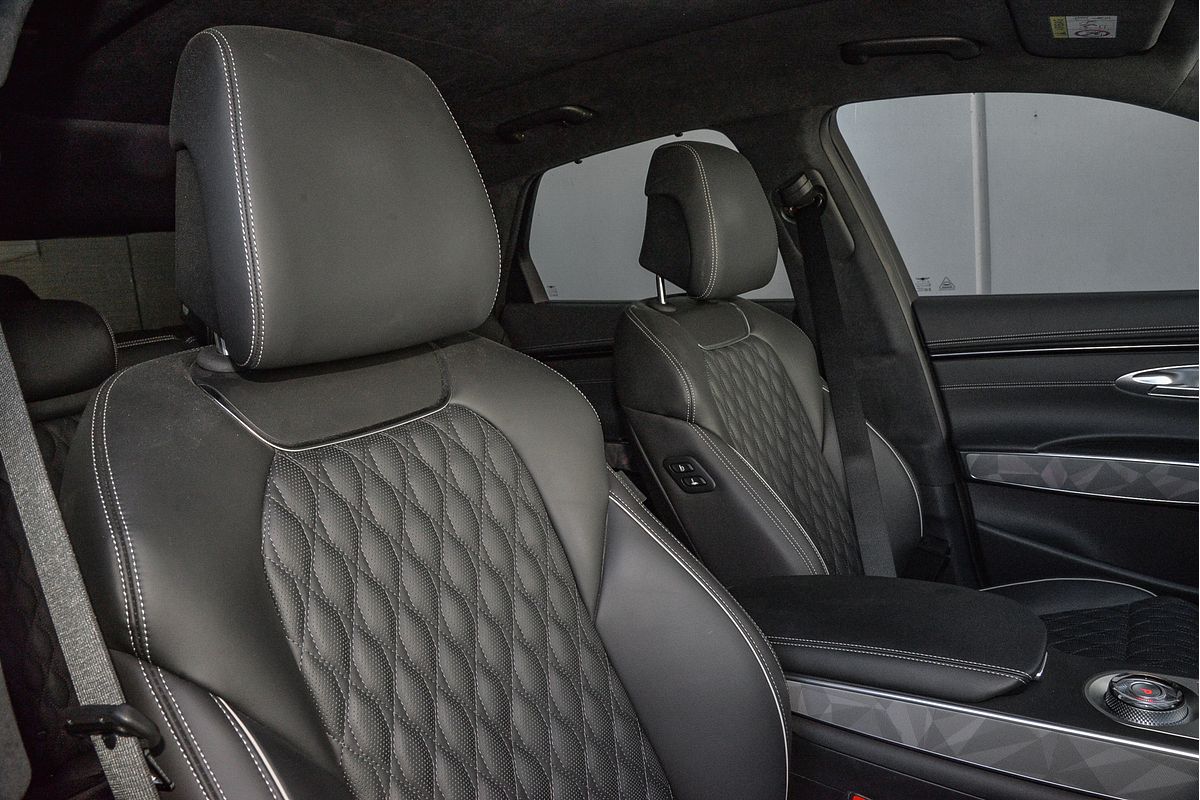 2023 Genesis GV70 3.5T AWD Sport JK.V2