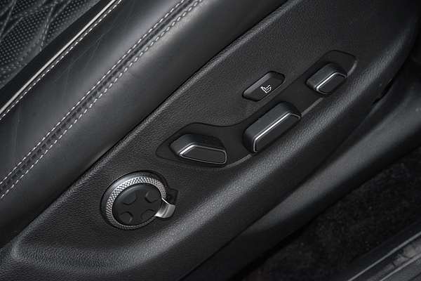 2023 Genesis GV70 3.5T AWD Sport JK.V2