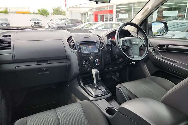 2018 Isuzu D-MAX SX High Ride Rear Wheel Drive