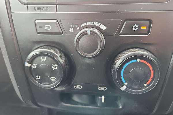 2018 Isuzu D-MAX SX High Ride Rear Wheel Drive