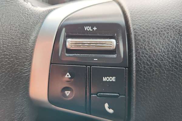 2018 Isuzu D-MAX SX High Ride Rear Wheel Drive