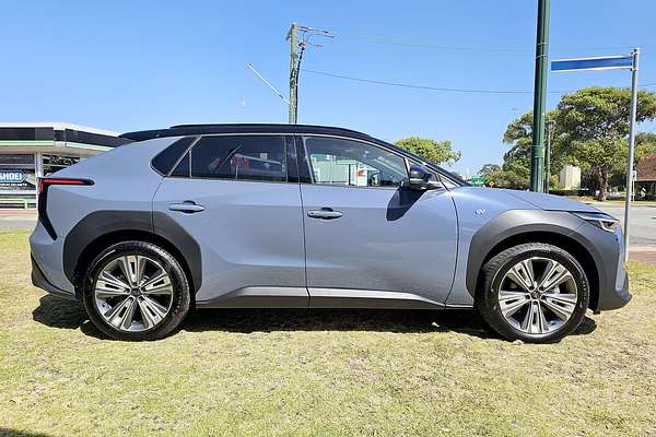 2024 Subaru Solterra AWD Touring E1-1