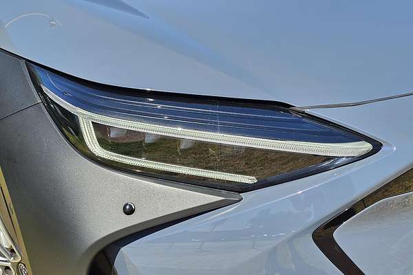 2024 Subaru Solterra AWD Touring E1-1