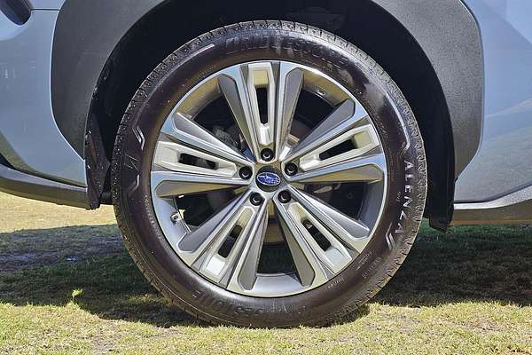 2024 Subaru Solterra AWD Touring E1-1