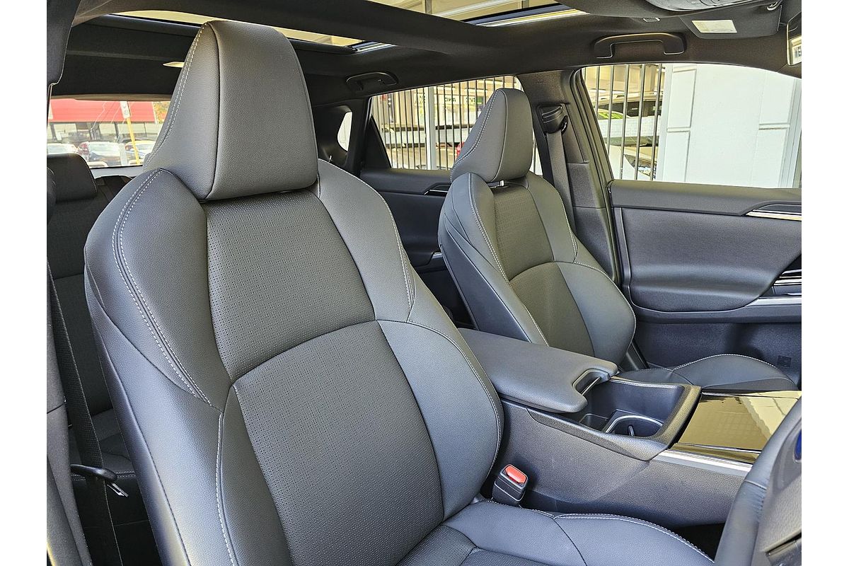 2024 Subaru Solterra AWD Touring E1-1