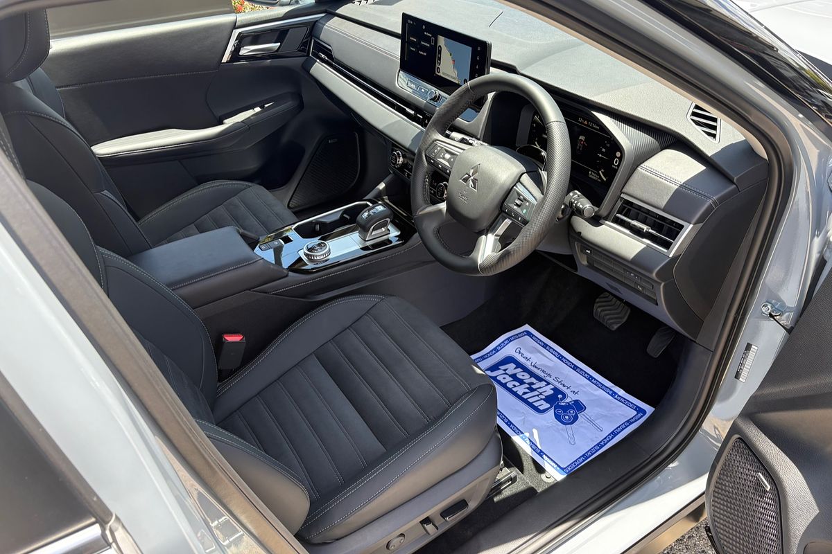 2025 Mitsubishi Outlander Aspire ZM